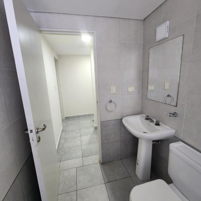 Departamento completo cerca del Estadio Único SDE - Apartamento de 2 dormitorios - 12
