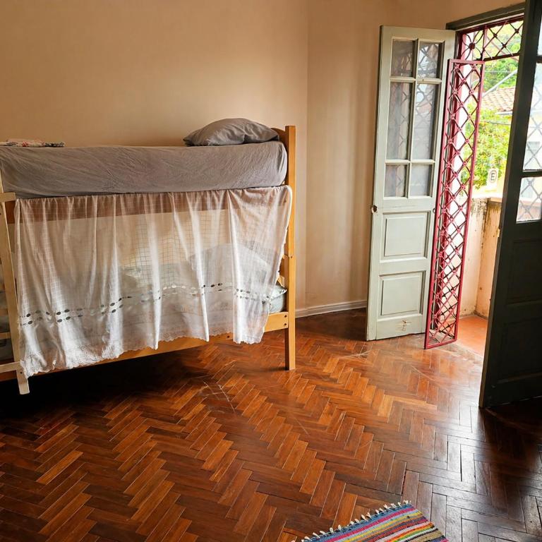 La mansion caballero hostal - Cama Individual en habitación compartida femenina - 1