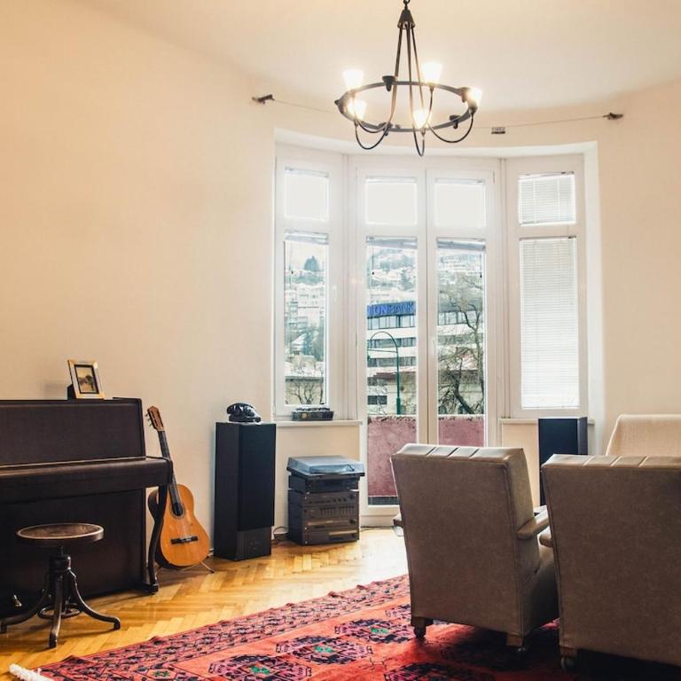 Engadin Old Fashion 2BDR in City Center - Apartman sa 2 Spavaće Sobe - 1