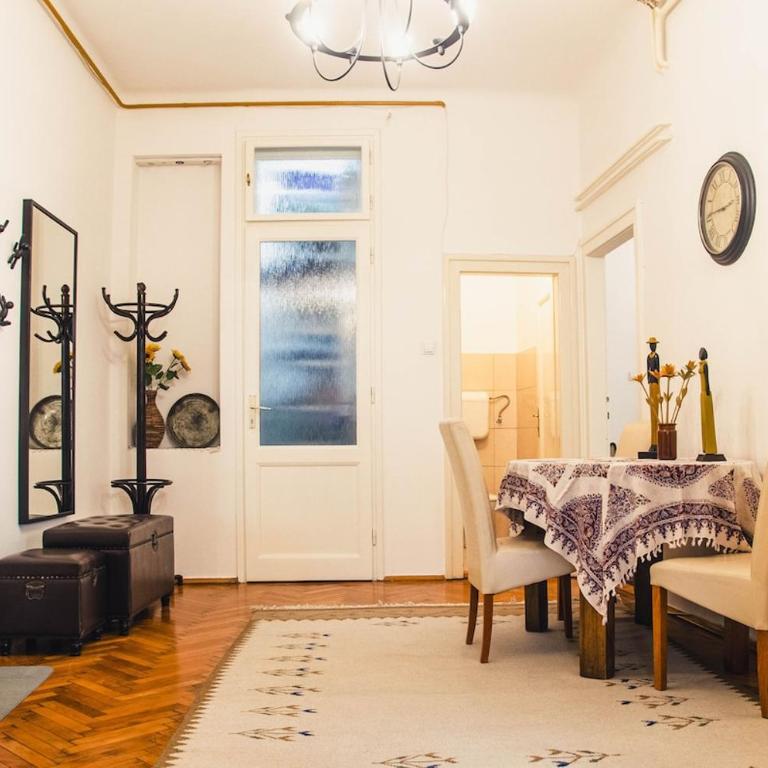Engadin Old Fashion 2BDR in City Center - Apartman sa 2 Spavaće Sobe - 2