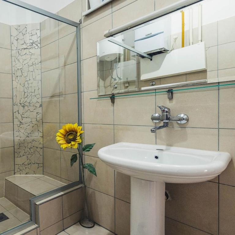 Engadin Old Fashion 2BDR in City Center - Apartman sa 2 Spavaće Sobe - 15