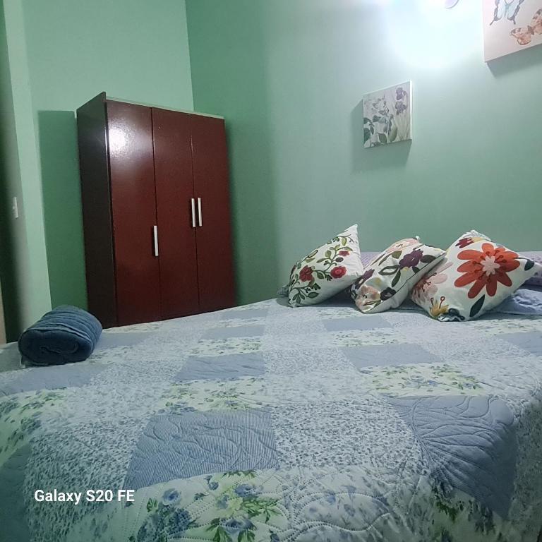 Cabaña cerca al aeropuerto - Two-Bedroom House - 1