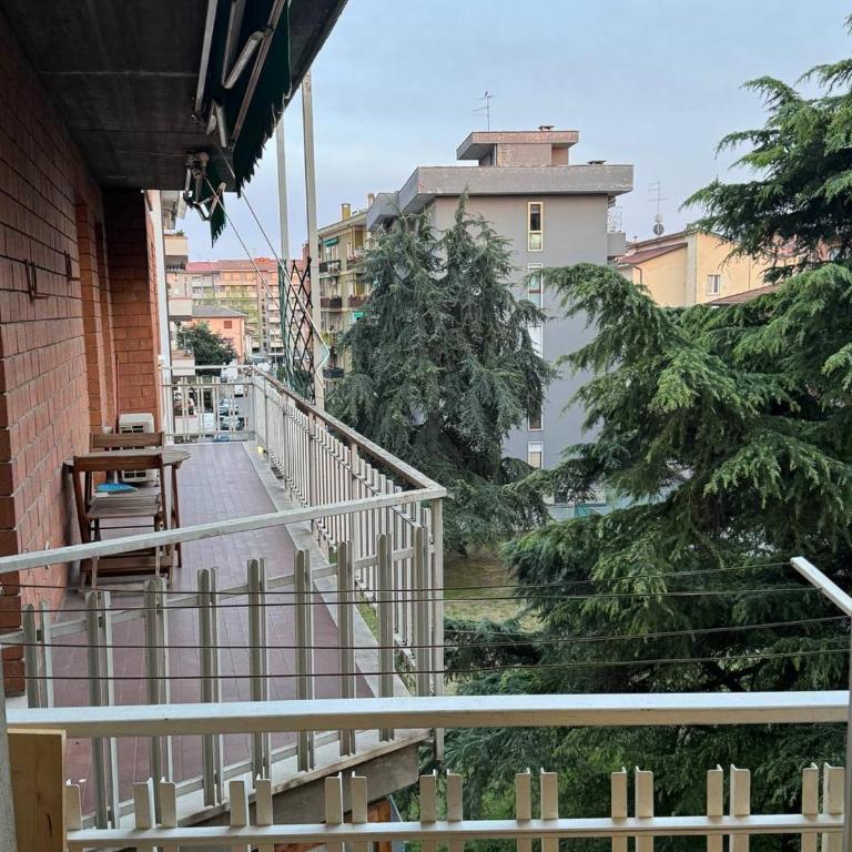 Elegant Flat near Fiera - Free WiFi Check-in 24-7 - Appartamento con 3 Camere da Letto - 10