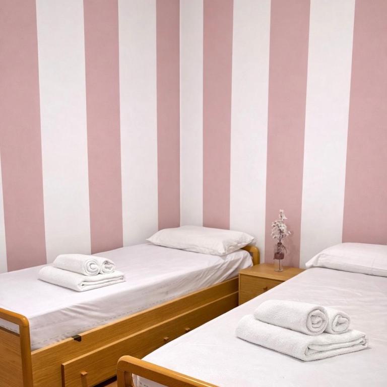 Elegant Flat near Fiera - Free WiFi Check-in 24-7 - Appartamento con 3 Camere da Letto - 18