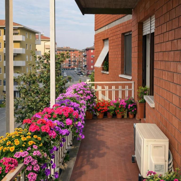Elegant Flat near Fiera - Free WiFi Check-in 24-7 - Appartamento con 3 Camere da Letto - 39