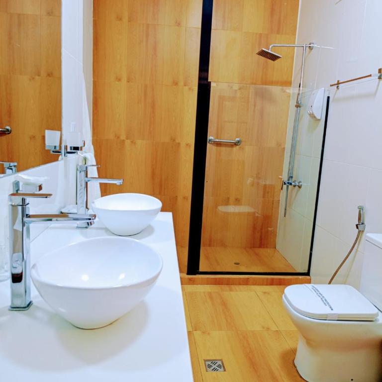 El Hotel de Su Merced - Quadruple Room - 3
