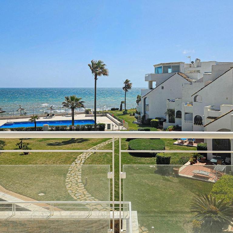 Awesome Apartment In Casares With Swimming Pool - Apartamento de 2 dormitorios - 13