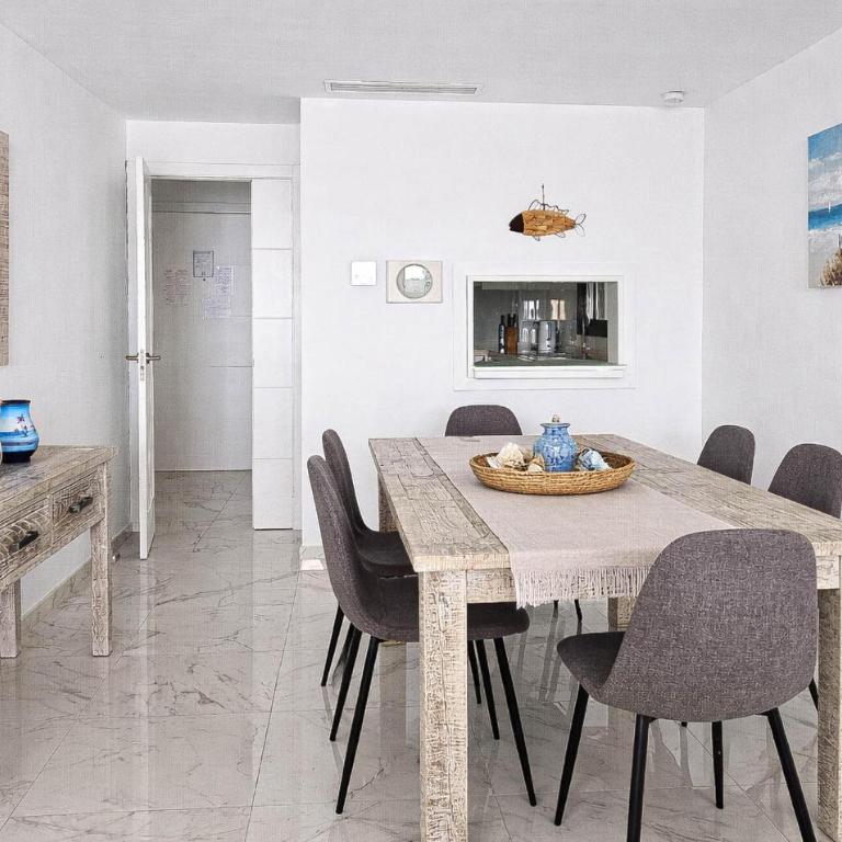 Awesome Apartment In Casares With Swimming Pool - Apartamento de 2 dormitorios - 17