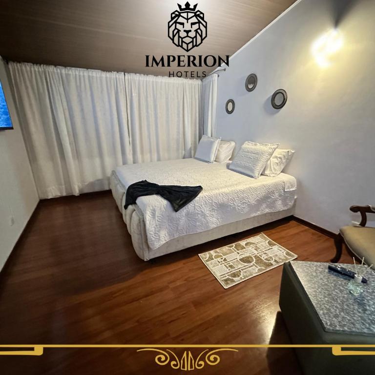 Casa Hotel Imperion - Suite con cama extragrande - 3