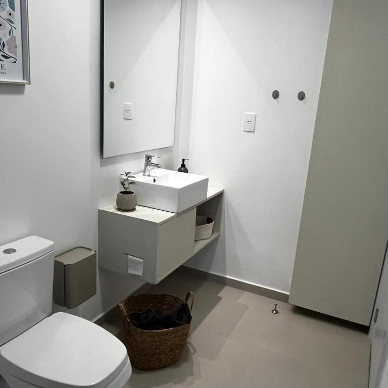 Atardeceres inolvidables con Parking, Villa Morra - Two-Bedroom Apartment - 18