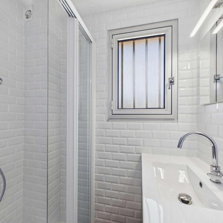 Appartement rénové, parking, vue mer - 4 pers. - One-Bedroom Apartment - 16