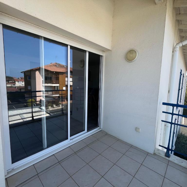 Appartement charmant avec balcon - 5 pers. - FR-1-239-1155 - Apartment mit 1 Schlafzimmer - 3