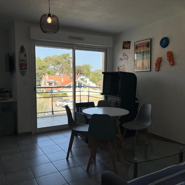 Appartement charmant avec balcon - 5 pers. - FR-1-239-1155 - Apartment mit 1 Schlafzimmer - 9