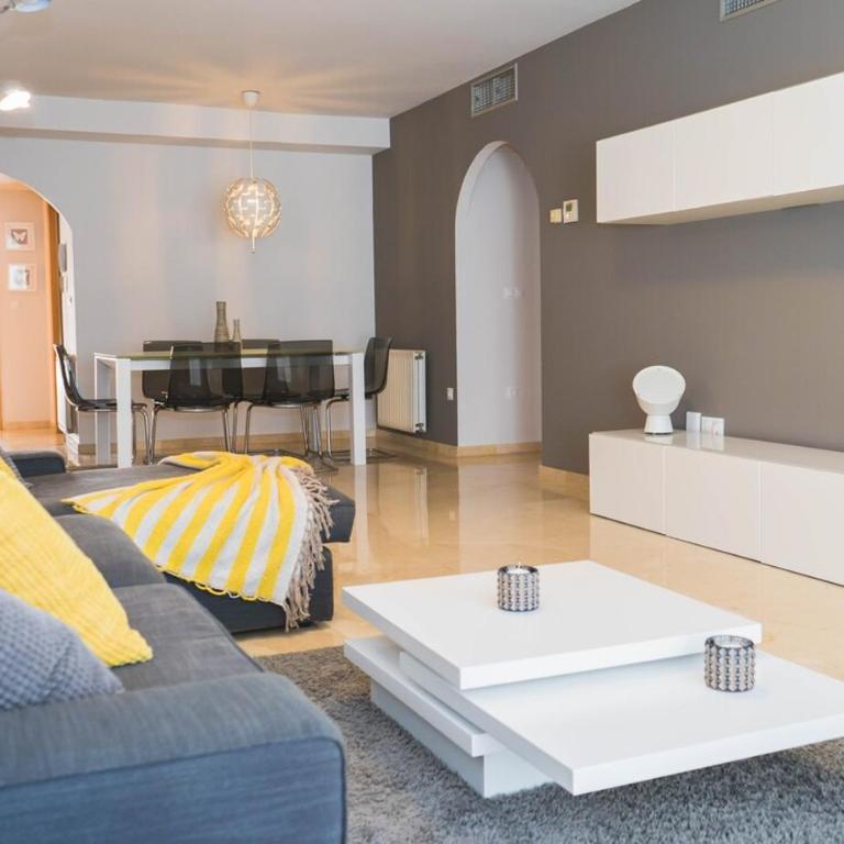 Precioso Apartamento en Guadalmina Golf - Marbella - Apartamento - 8