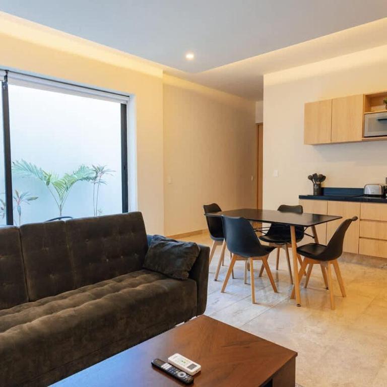 Spacious Ground Floor Apartment - Apartment - 13