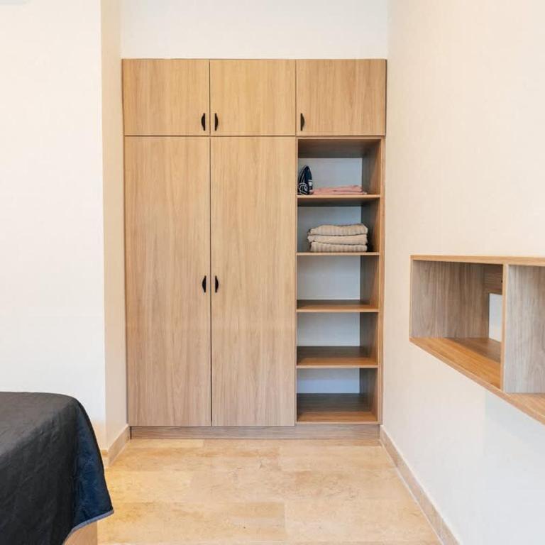 Spacious Ground Floor Apartment - Apartment - 22