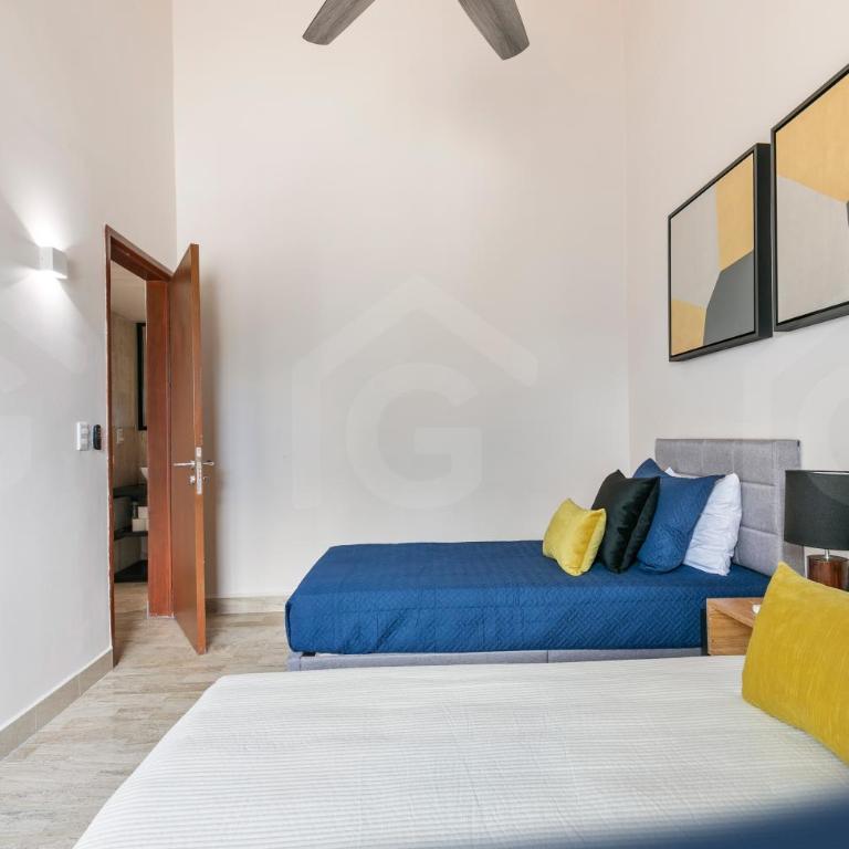 Modern 3BD, great location in Hotel Zone KM4 - Three-Bedroom Apartment - 20