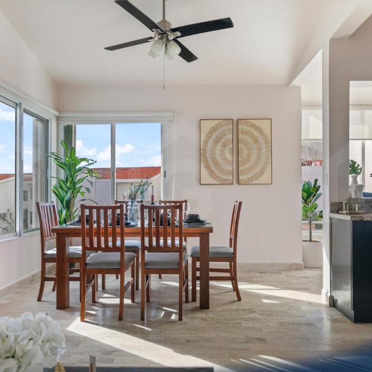 Modern 3BD, great location in Hotel Zone KM4 - Three-Bedroom Apartment - 18