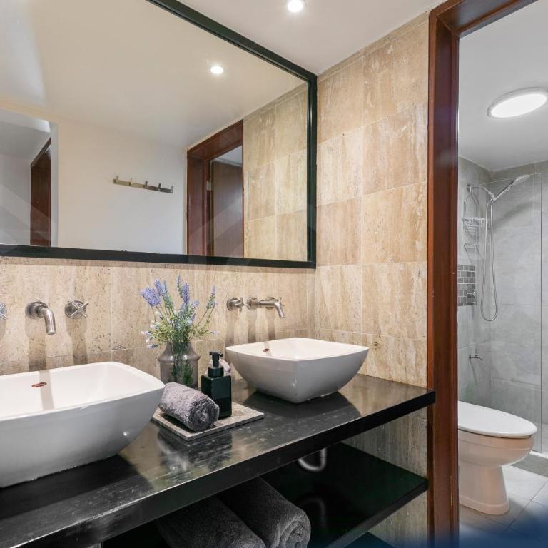 Modern 3BD, great location in Hotel Zone KM4 - Three-Bedroom Apartment - 25