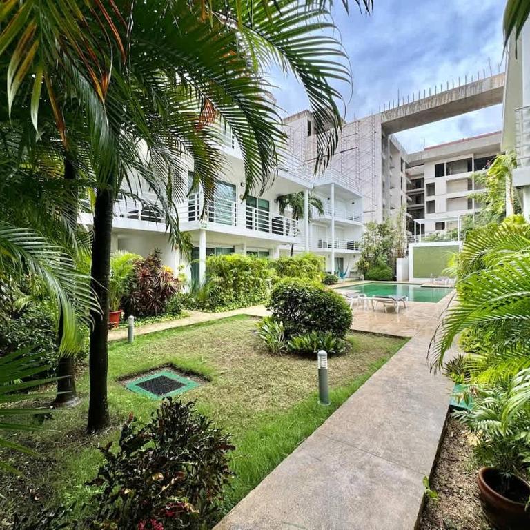 Modern 2 Bedroom Ground Floor Apartment! - Two-Bedroom Apartment - 2