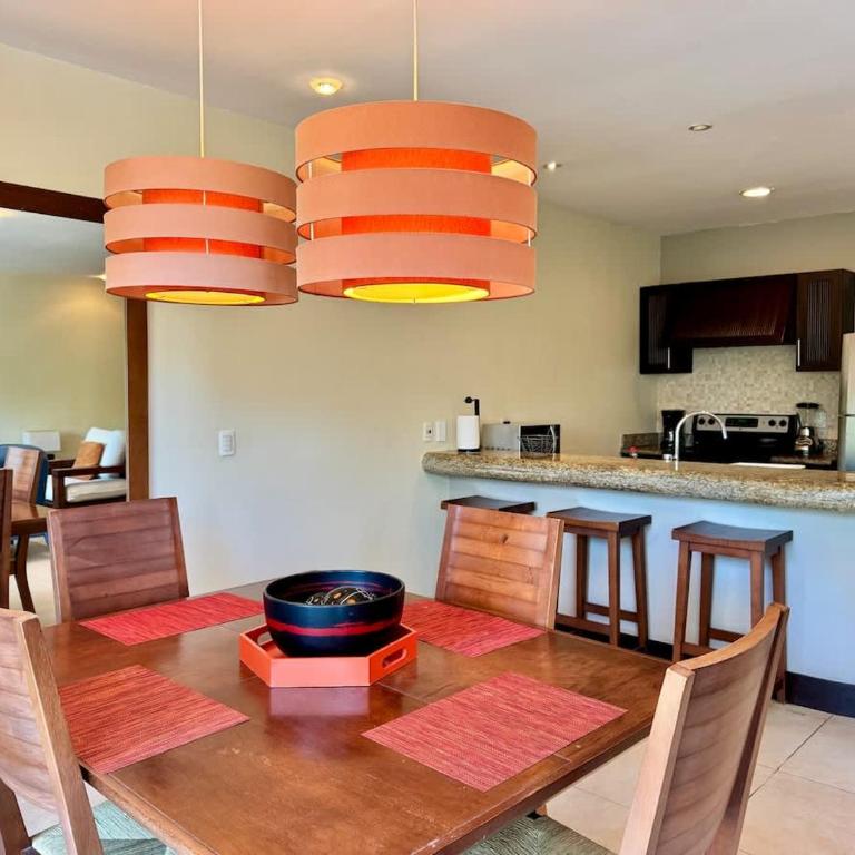 One block from the sea, ideal! - Two-Bedroom Apartment - 13