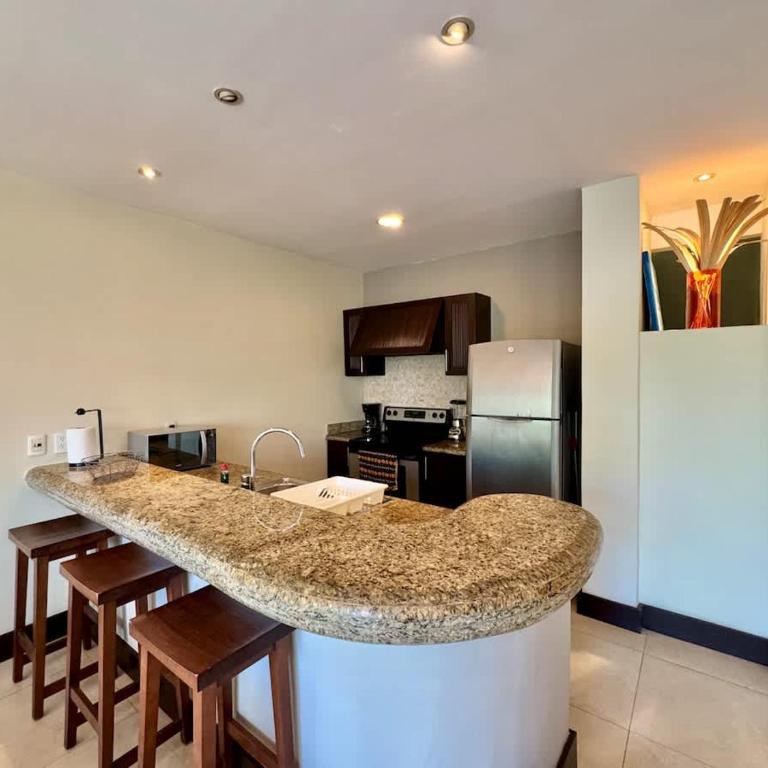 One block from the sea, ideal! - Two-Bedroom Apartment - 15