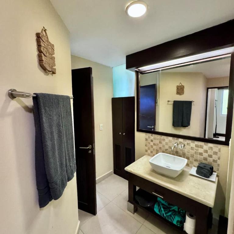 One block from the sea, ideal! - Two-Bedroom Apartment - 21