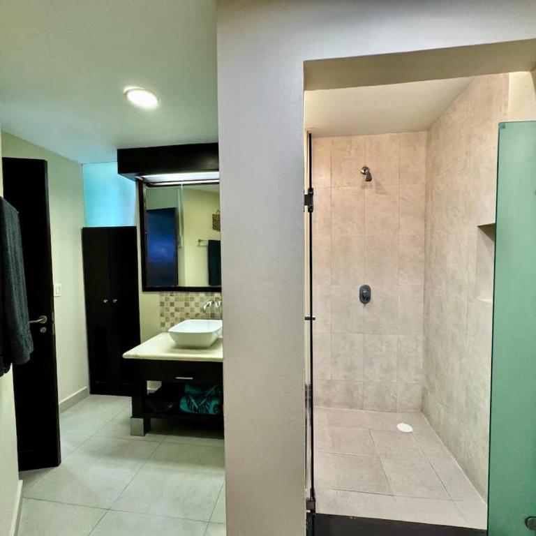 One block from the sea, ideal! - Two-Bedroom Apartment - 22