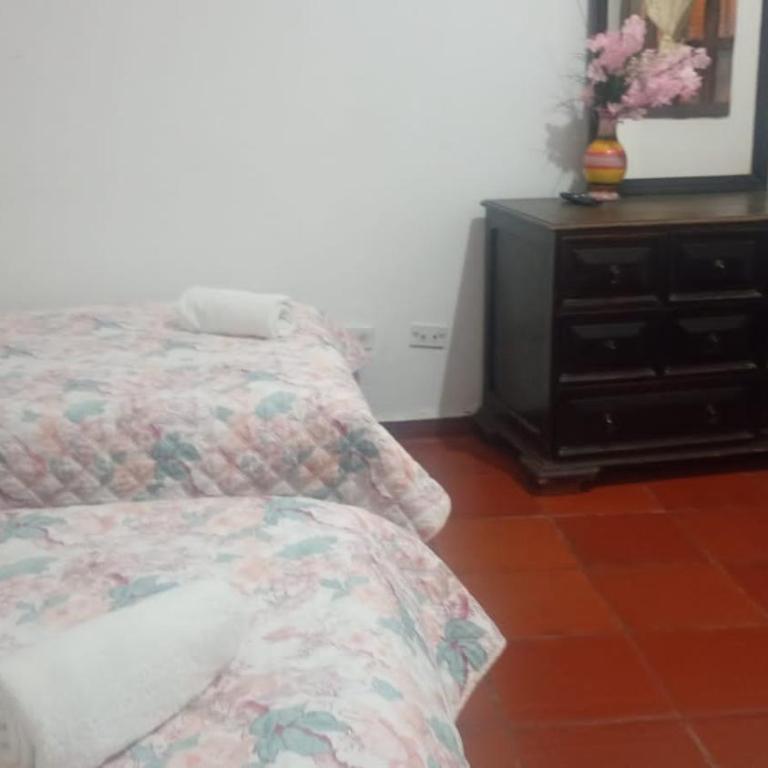 Balcón de Anita en la Villa - Family Room with Private Bathroom - 1