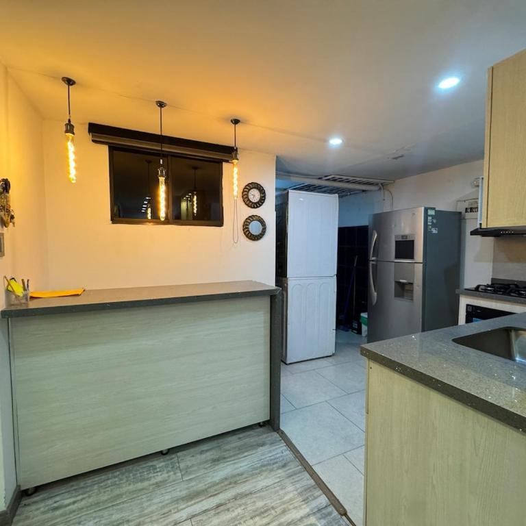 Hermoso Apartamento en Laureles Medellín - Apartamento de 3 dormitorios - 3