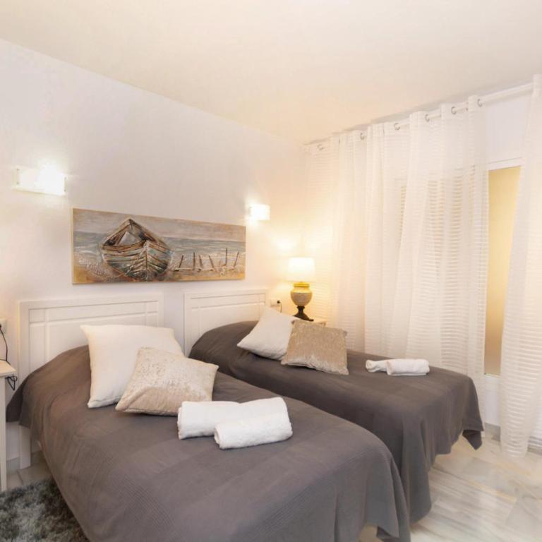 Calahonda Elegance With Pool And Sea View - Happy Rentals - Apartamento con vistas a las montañas - 9