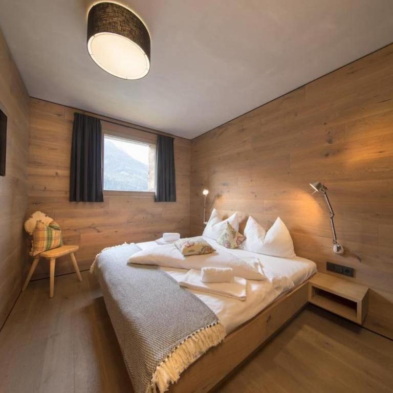Alpine Stay, Sauna & Fireplace - Apartment mit 5 Schlafzimmern - 4