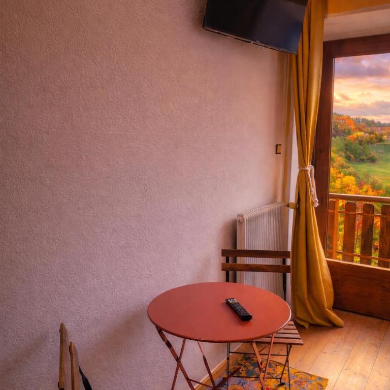 Bahngarten1907 Panorama Historic Railway House - Apartment mit 1 Schlafzimmer und Balkon - 4