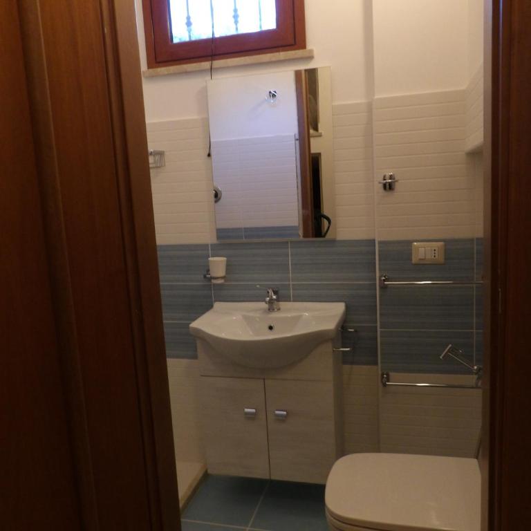 Sara Home - Appartamento con 2 Camere da Letto - 14