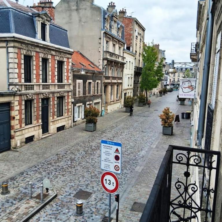 511 Studio 1er étage plein centre - Apartamento de 1 dormitorio - 4