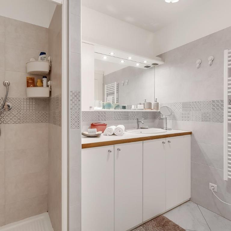 Saint Laurent Apt Garden View - Happy Rentals - Apartment with Terrace - 8