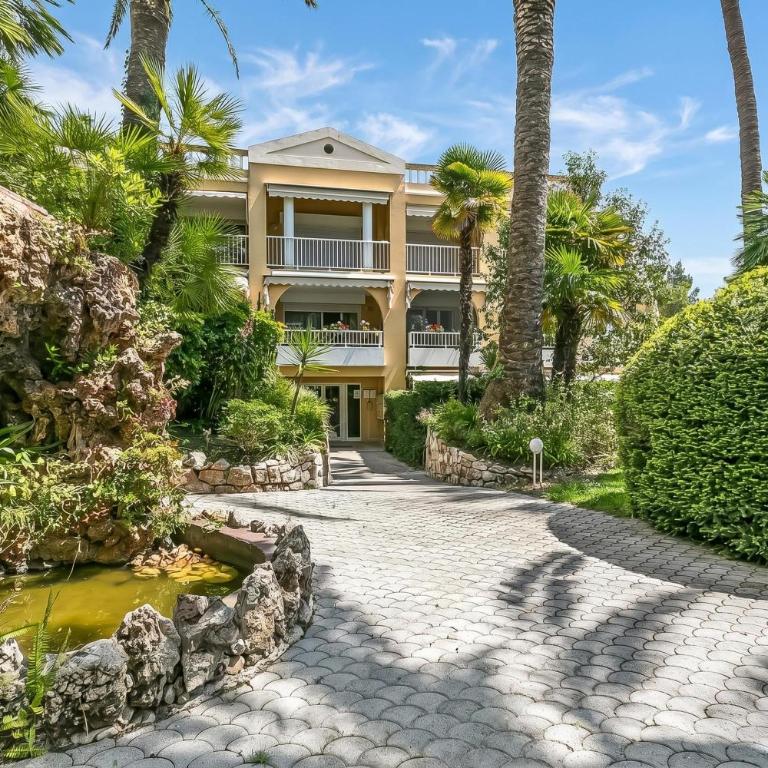 Saint Laurent Apt Garden View - Happy Rentals - Apartment with Terrace - 12