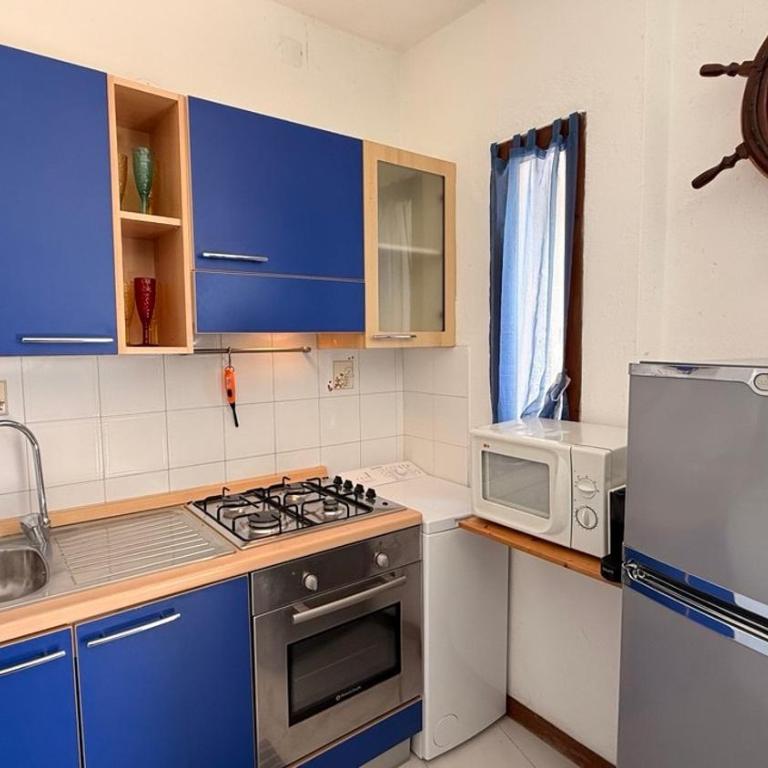 AffittaSardegna - Trilo Aliseo - Appartamento con 2 Camere da Letto - 7