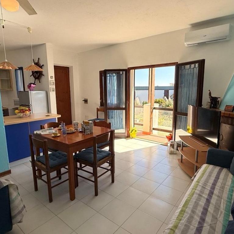 AffittaSardegna - Trilo Aliseo - Appartamento con 2 Camere da Letto - 8