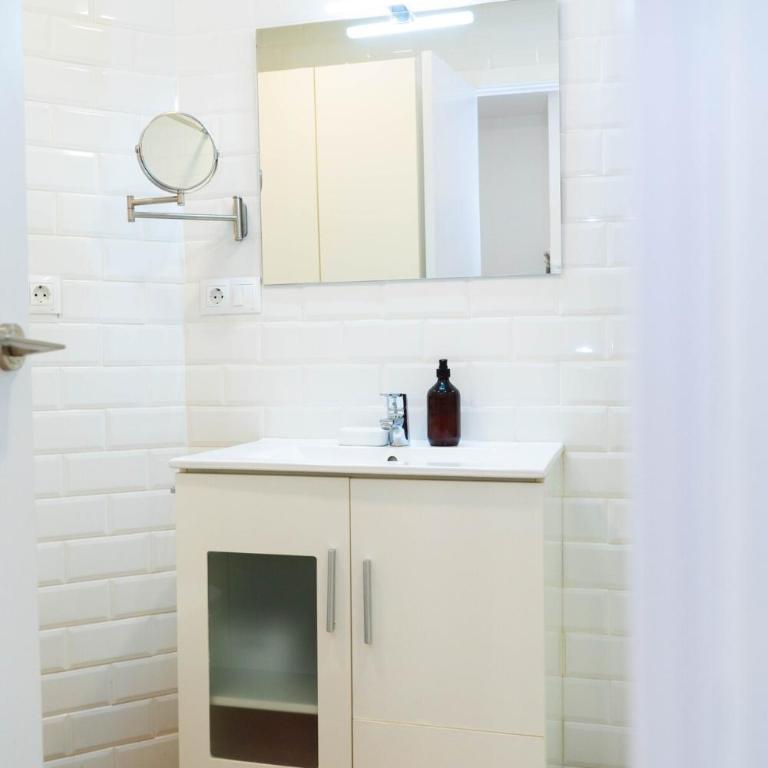 Céntrico Ap. 1 hab Torremolinos - Apartamento - 14
