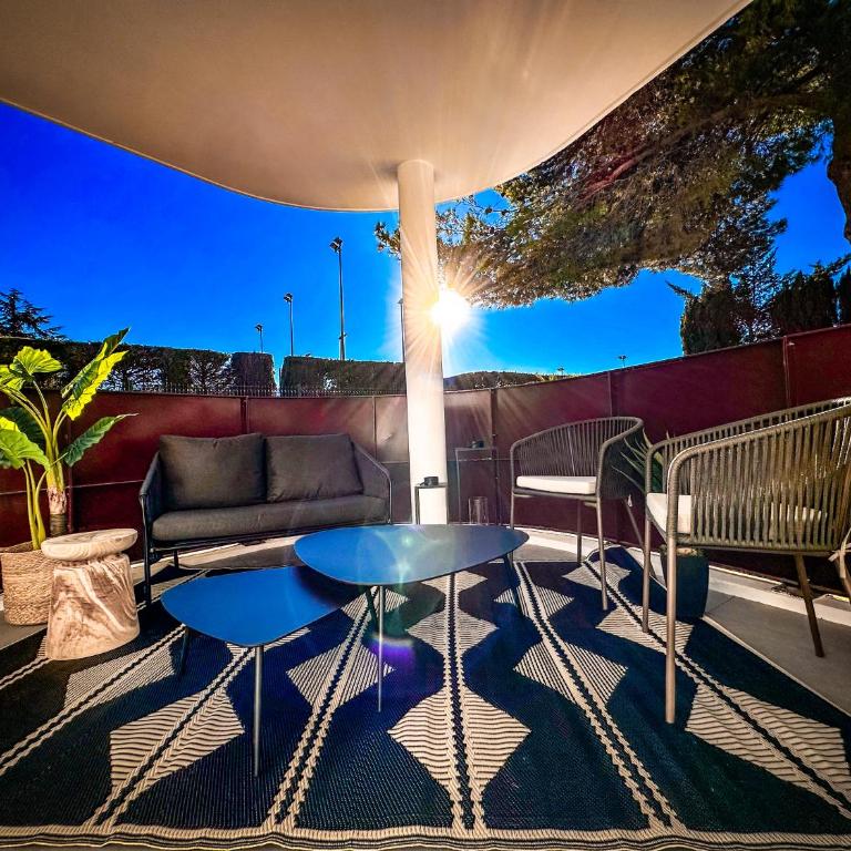 T3 élégant avec piscine, salle de sport et tennis - Appartement 2 Chambres - 45