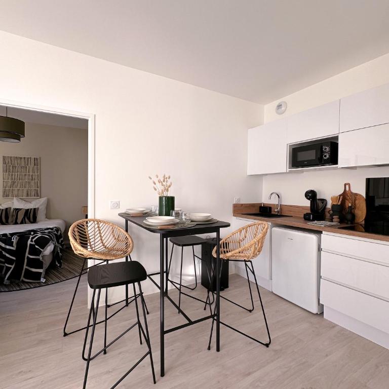 T3 élégant avec piscine, salle de sport et tennis - Appartement 2 Chambres - 61