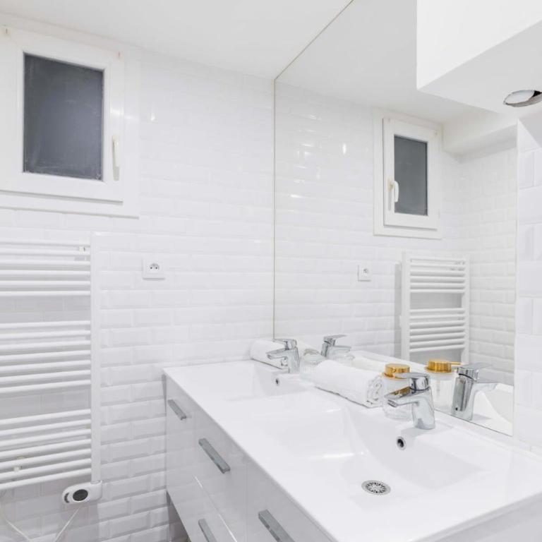 Jolie 2 pieces 35m2 bien equipee 4P - Paris 20 - Appartement - 14