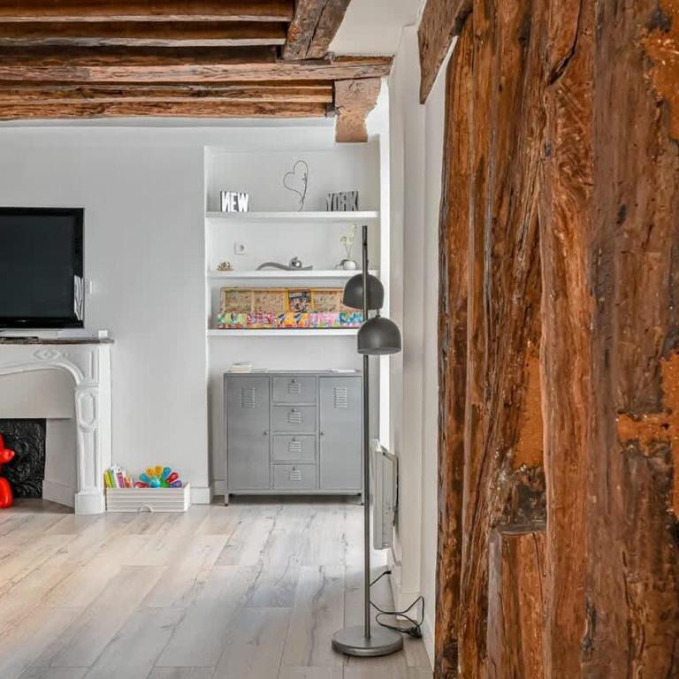 Grand 2 pieces typique du Marais - Appartement - 10
