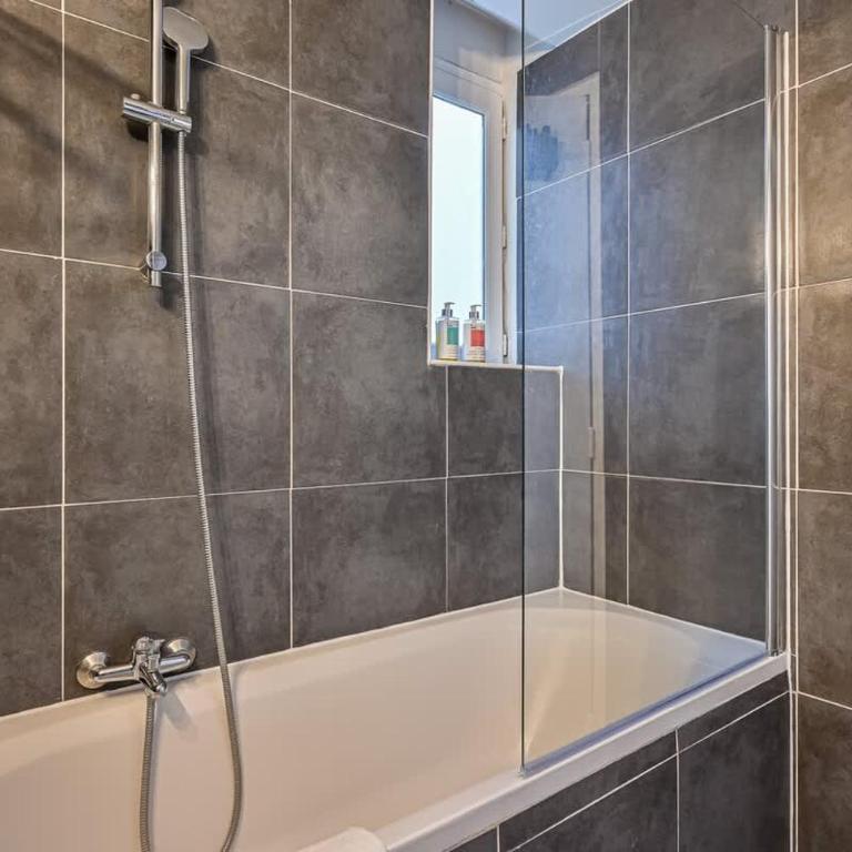 Grand 2 pieces typique du Marais - Appartement - 20