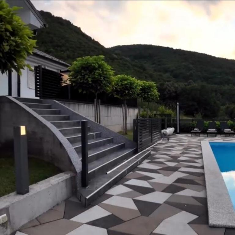 Villa Lumilux Krupa Banjaluka - Vila sa 3 Spavaće Sobe - 12