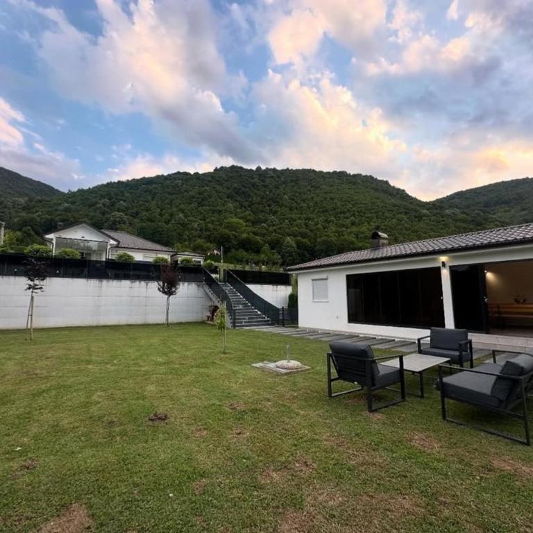 Villa Lumilux Krupa Banjaluka - Vila sa 3 Spavaće Sobe - 21