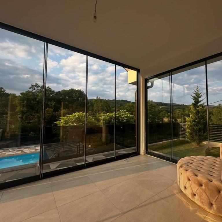 Villa Lumilux Krupa Banjaluka - Vila sa 3 Spavaće Sobe - 10