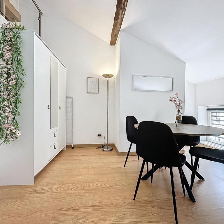 Le Cosy de Stan - Duplex pour 2pers - Centre Gare - Apartamento Dúplex - 12