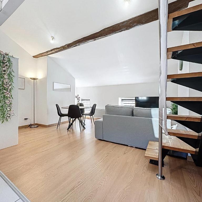 Le Cosy de Stan - Duplex pour 2pers - Centre Gare - Apartamento Dúplex - 19